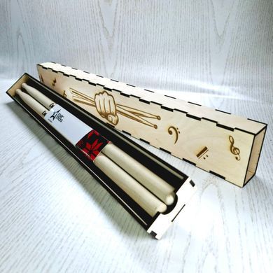 Подарунковий футляр для барабанних паличок StarSticks з принтом — стильна упаковка для справжнього барабанщика