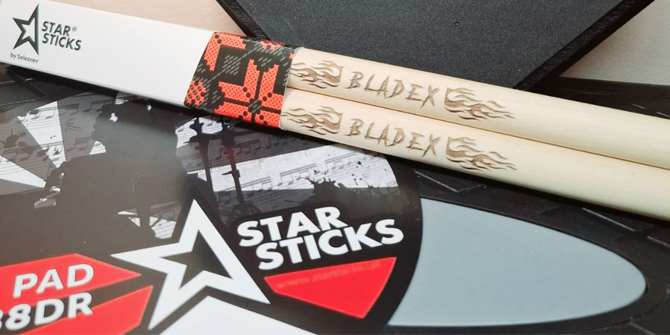 Geschenk f&uuml;r Schlagzeuger | Personalisierte Drumsticks mit Gravur, Hornbeam ✅
